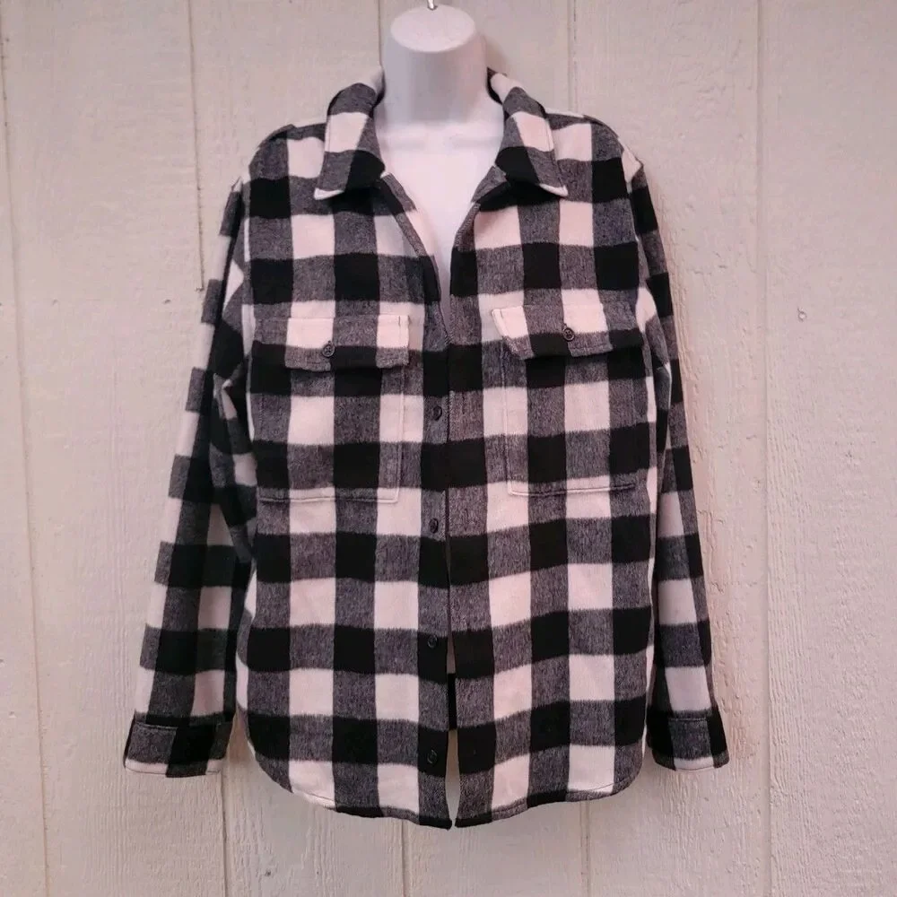 GAP Plaid Wool Blend Shirt Jacket Mens M Blk/wht Shacket Fisherman Grunge